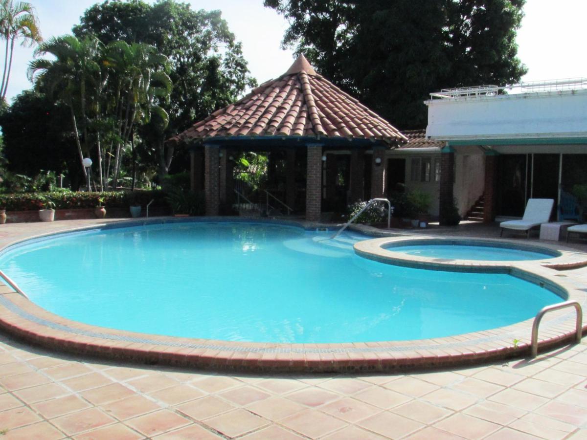 Coronado Beach Villa Плайя-Коронадо Екстер'єр фото